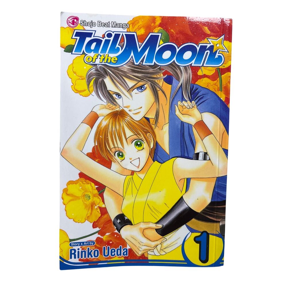 Tail of the Moon Volume 1 Rinko Ueda English Manga Shojo Beat Viz Graphic Novel